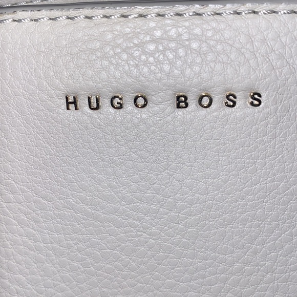 Hugo Boss Gray Handbag - Picture 3 of 14